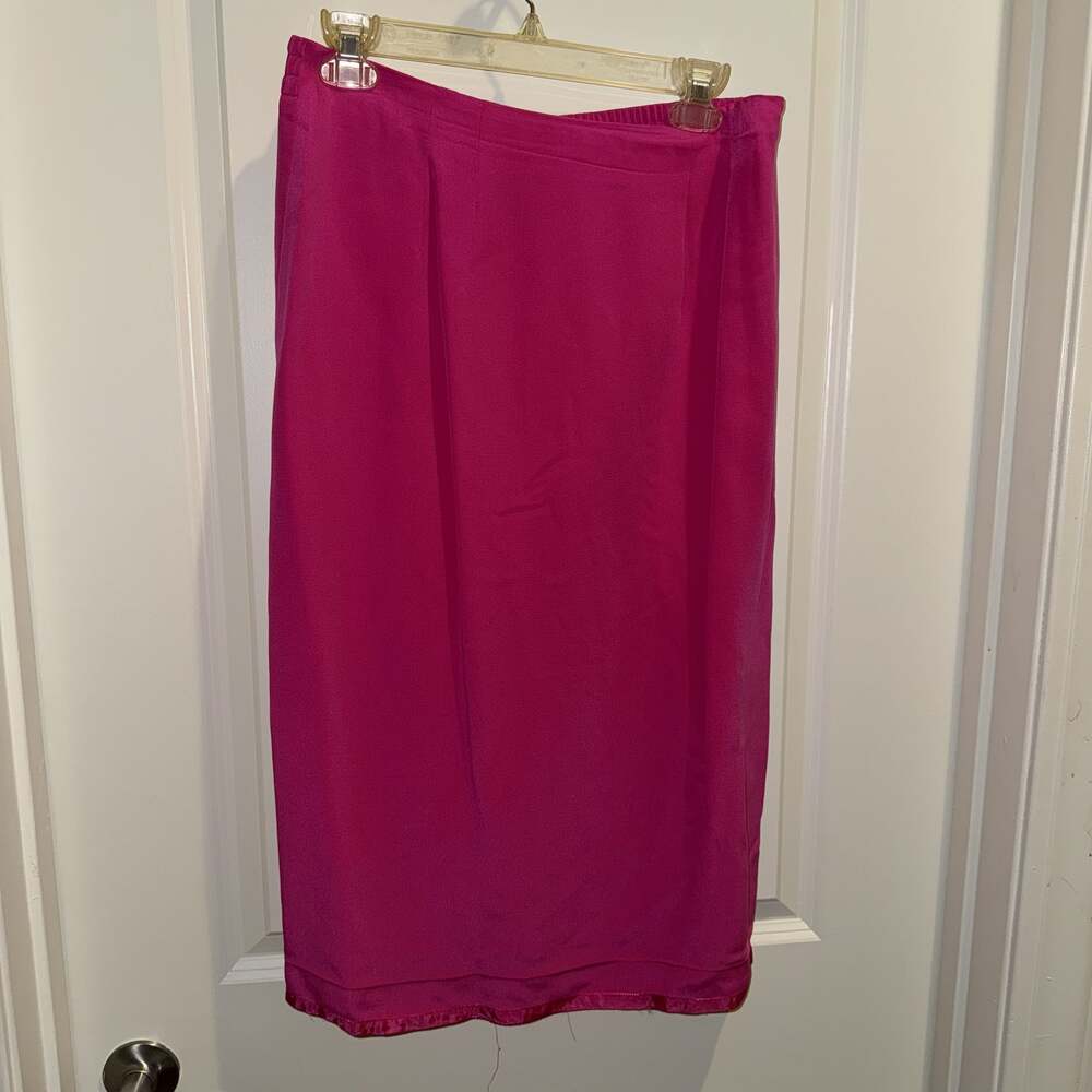 Amanda Smith 100% Silk Skirt